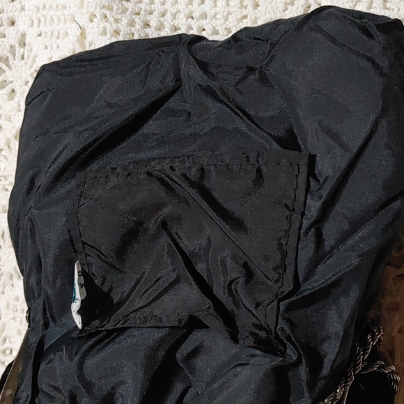 Roses on Crushed Velvet Clutch - Picture 14 of 14